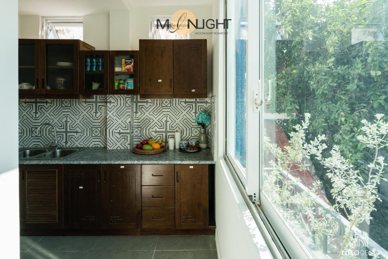 Moonlight Hotel Phan Thiết Buitenkant foto